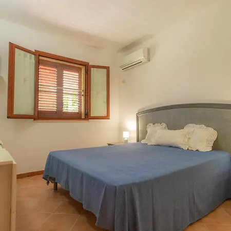 Apartment Oasi Di Cala Pisana *