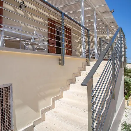 Oasi Di Cala Pisana لامبيدوزا